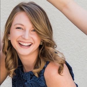 Meet your Posher, Lily